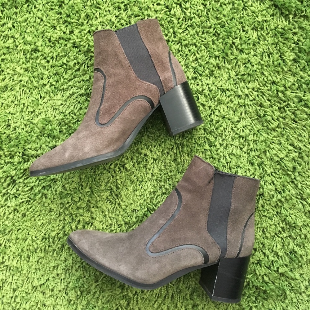 Pointy Suede Boots